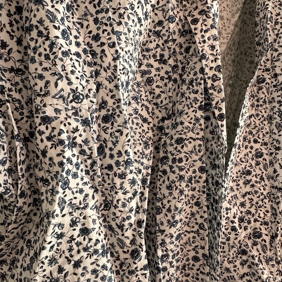 DÔEN Floral Robe - Picture 2 of 5